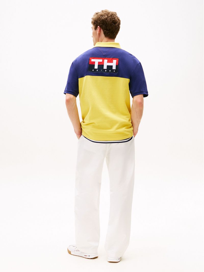 Chomba-nautico-Hilfiger-con-logo-trasero