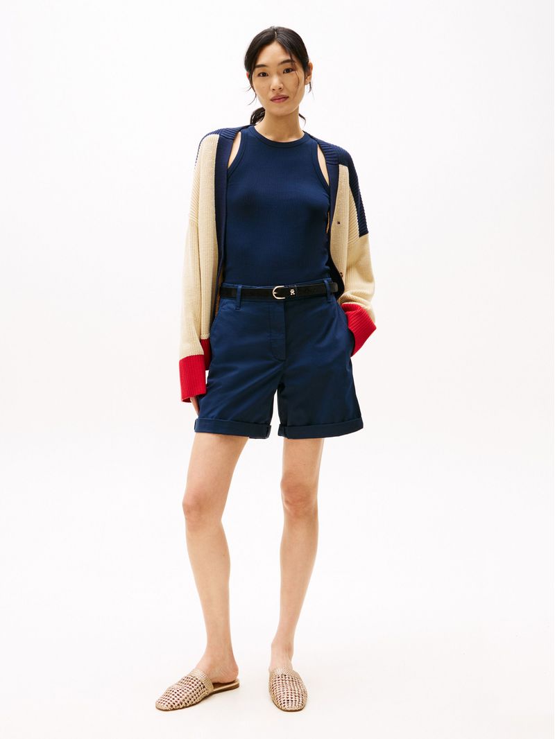 Pantalon-corto-chino-Mom-con-vuelta