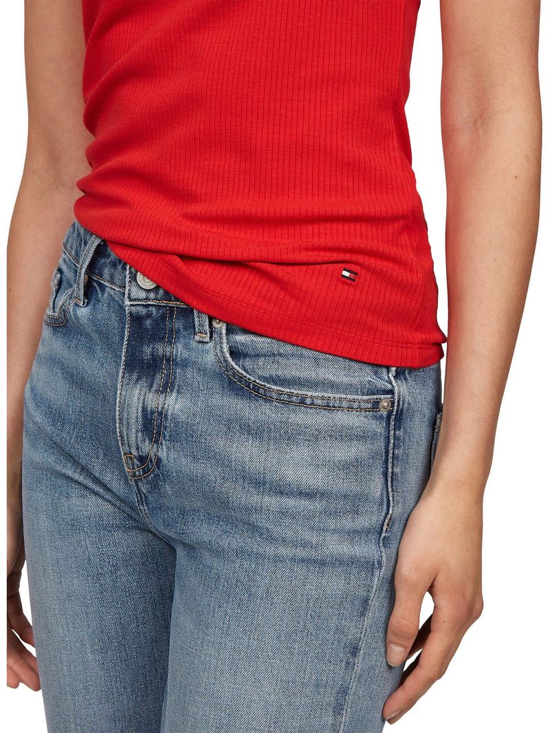 Remera-acanalada-sin-mangas-de-corte-slim