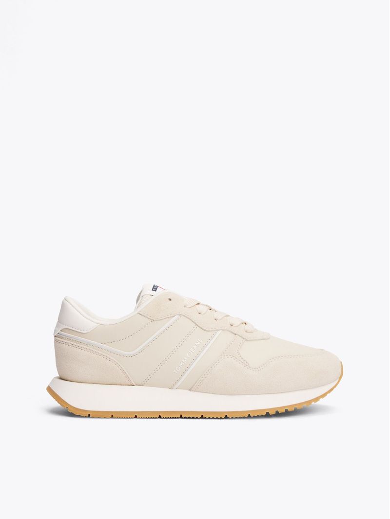Zapatillas-clasicas-de-ante