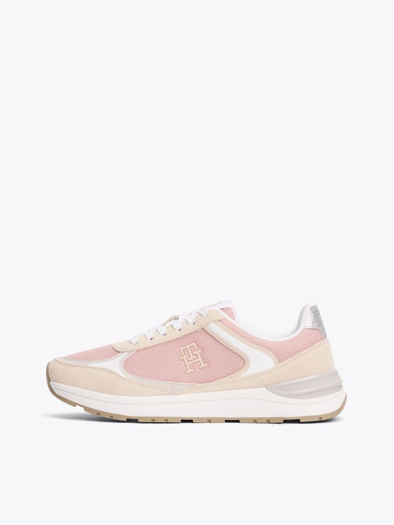 Zapatillas-con-mezcla-de-texturas