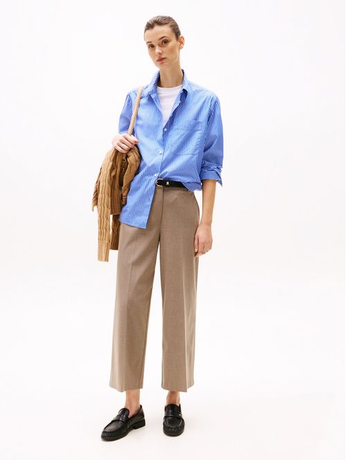 Pantalón amplio tobillero antirrugas