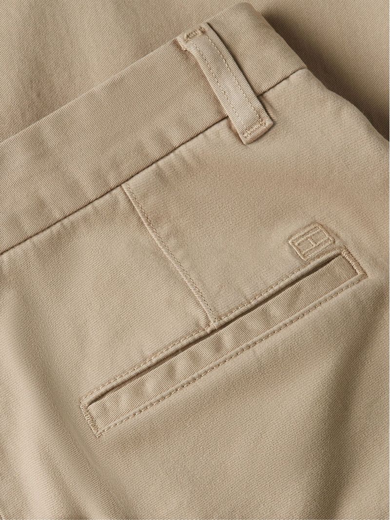 Pantalon-chino-de-corte-slim