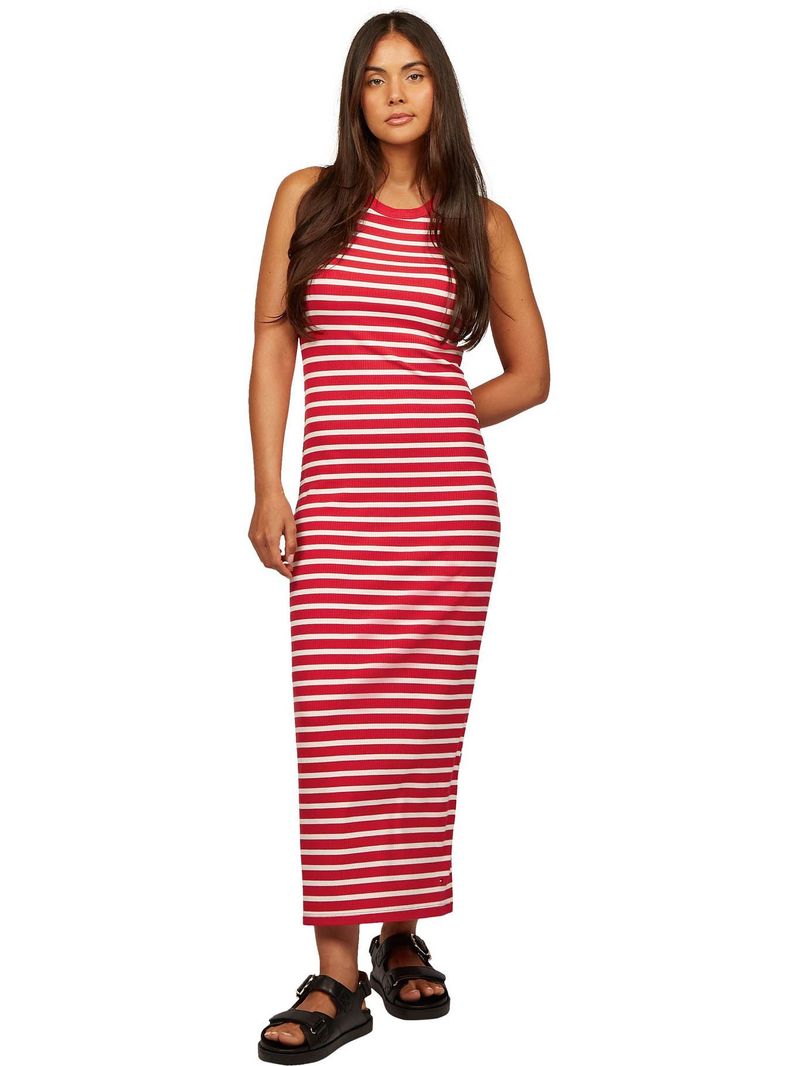 Vestido-ajustado-midi-con-textura-acanalada