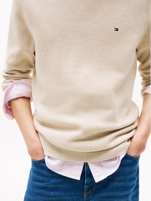 Sweater de punto texturizado y cuello redondo
