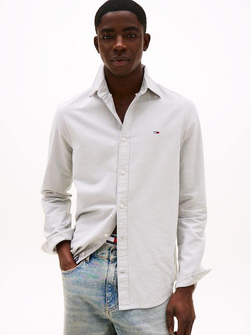 Camisa Oxford con cuello abotonado