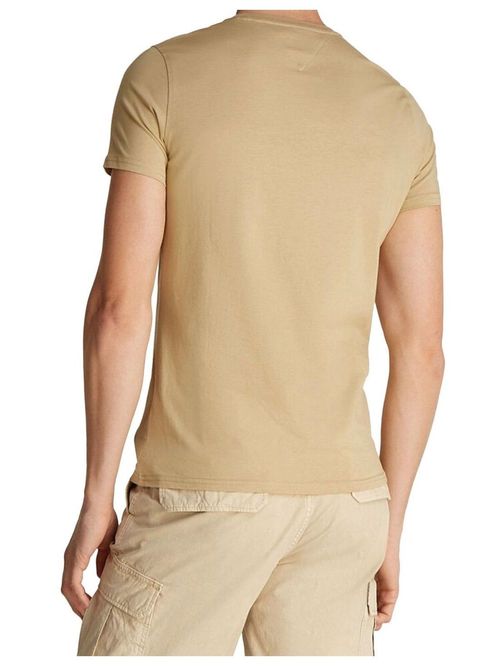 Remera clásica con cuello redondo