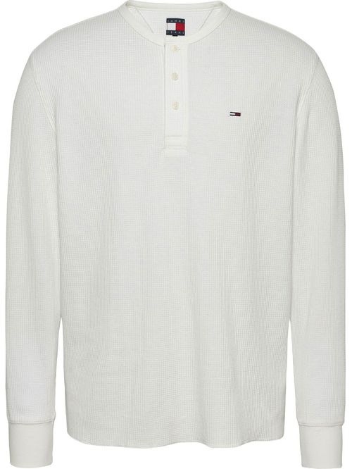 Remera de cuello henley de corte regular
