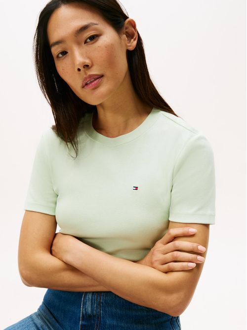 Remera de cuello redondo con corte slim