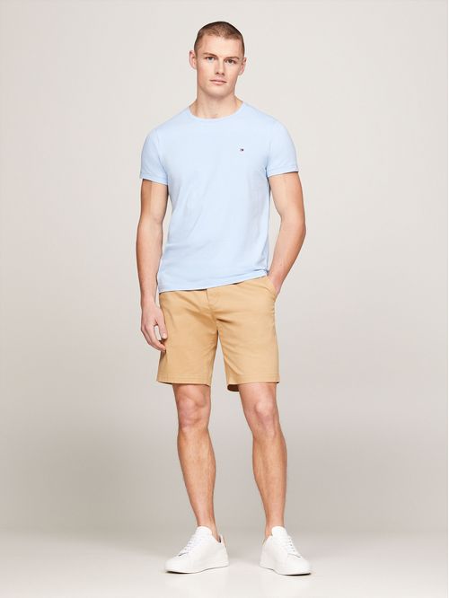 Remera de cuello redondo y corte extra slim