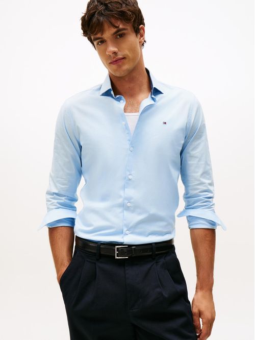 Camisa con cuello a contraste