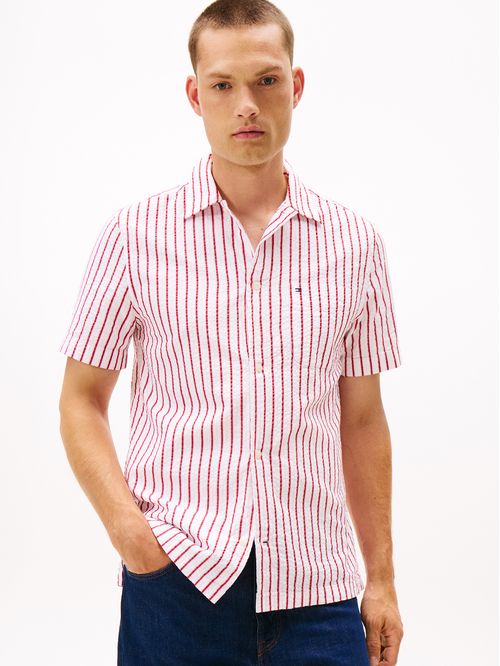 Camisa seersucker de corte regular con diseño de rayas