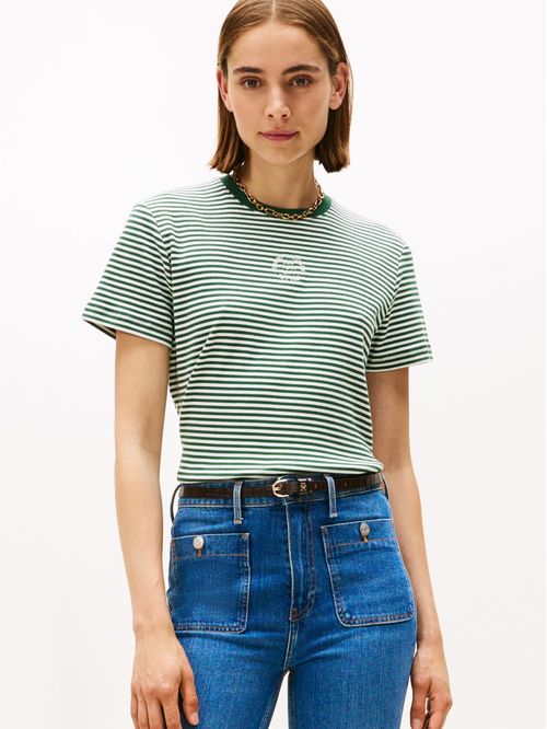 Remera de corte regular con diseño de rayas